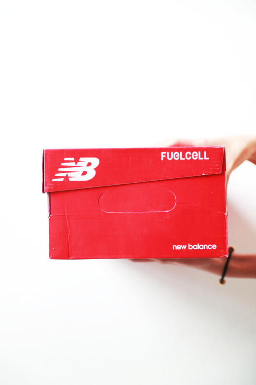 心动了的，显高显身材。复古专业缓震轻量竞速徒步跑步鞋A101880 商品图14