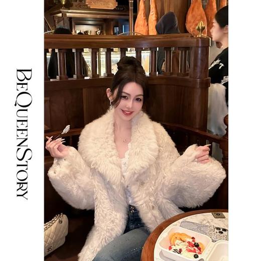 余潇潇【冬日童话】重工高级感托斯卡纳羊皮毛一体立领皮草外套 商品图3