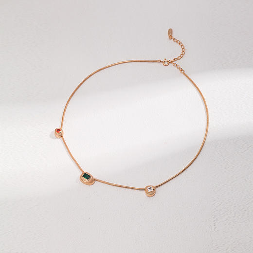 【顺丰包邮】42752 洛诗琳法式复古红绿锆石复古金色纯银项链0423 商品图4