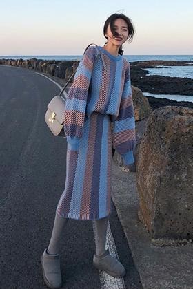 HAYES 蓝色条纹针织裙套装 10371