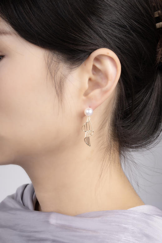 「音乐」 Akoya珍珠14k金耳环 商品图2
