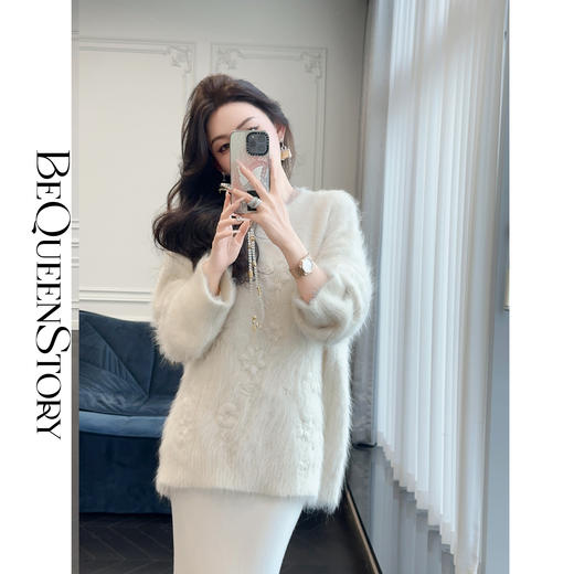 余潇潇【盛开繁花】秋冬慵懒感羊驼毛纱线混纺宽松百搭圆领毛衣 商品图2