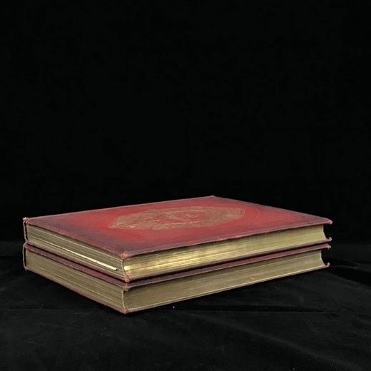 约19世纪后期 英国旧影：皇室/教会/市政/贵族及大众风俗博物览（全2卷） 近千幅版画插图（约40幅套色版画） 漆布精装8开 商品图1