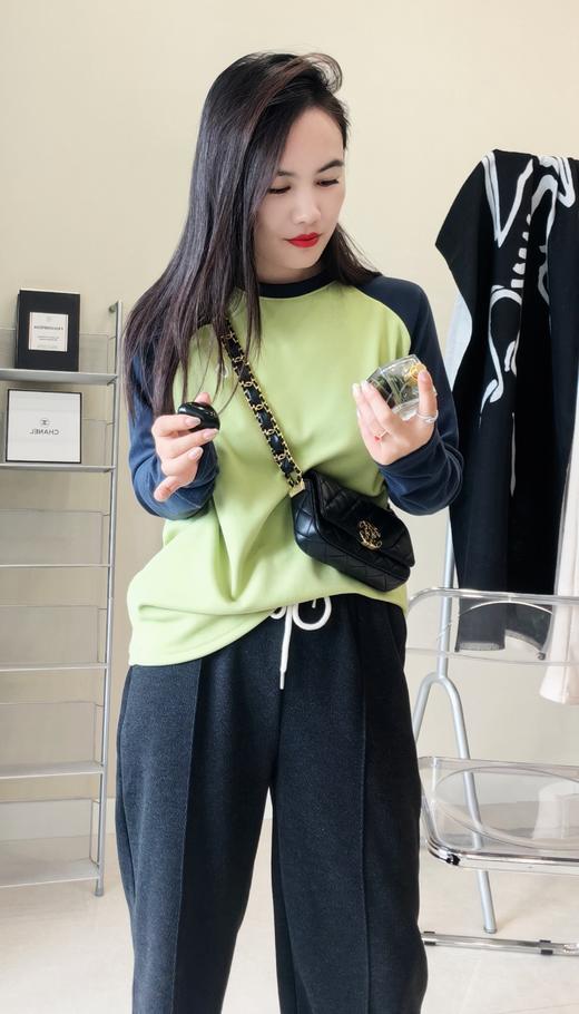 董洁同款素*秋季轻量磨毛拼色长袖 商品图8