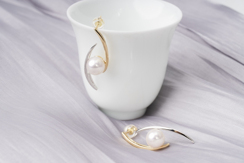 「眼」 Akoya珍珠14k金耳坠