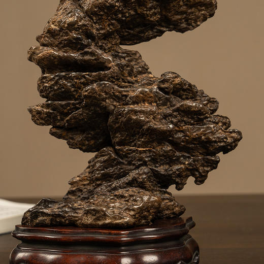 清 英石文房赏石（红木座） 商品图3