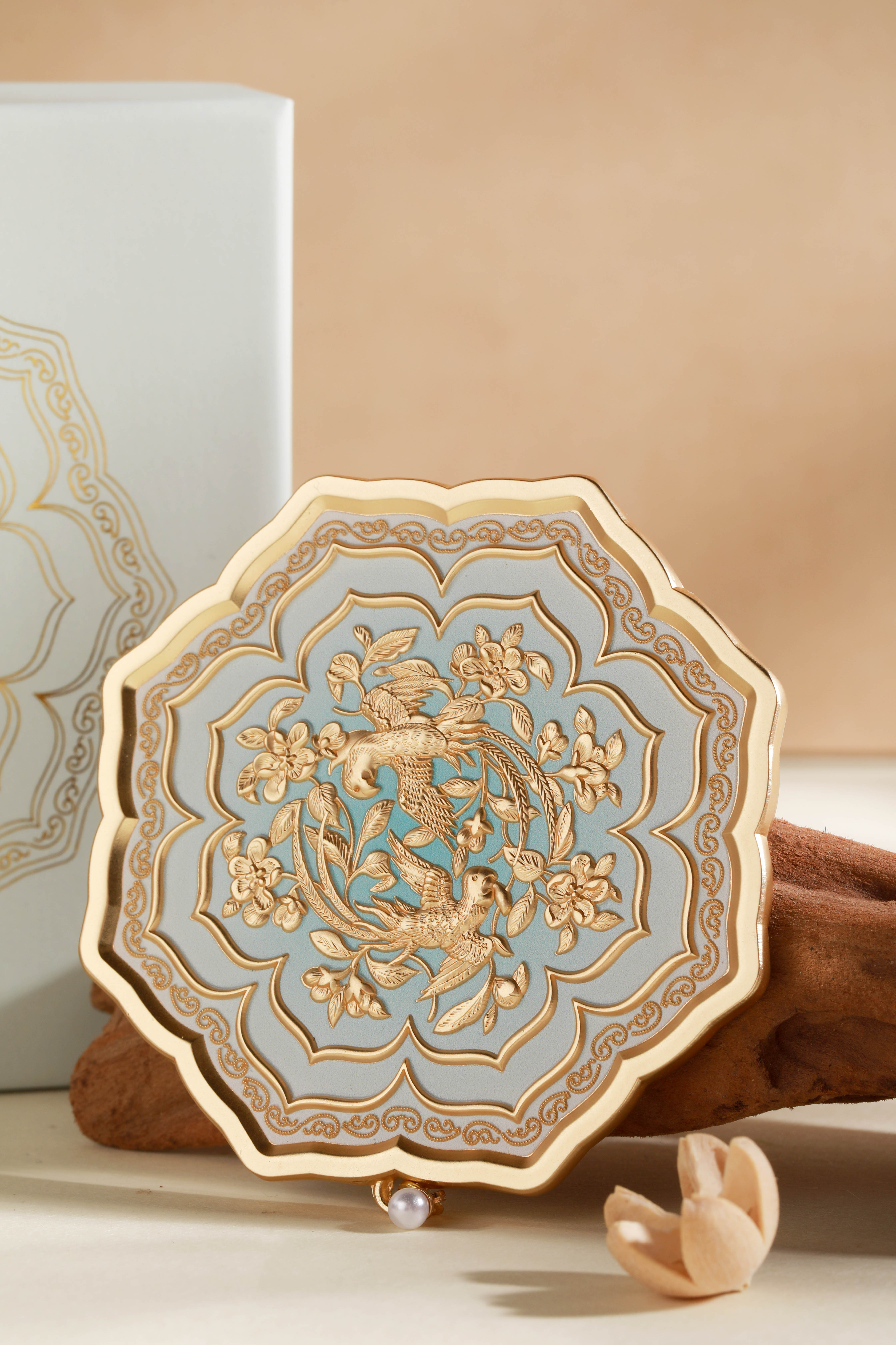 江博宋韵菱花镜