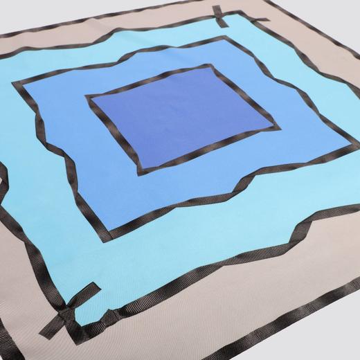 桑蚕丝方巾 KSS1801001 商品图4