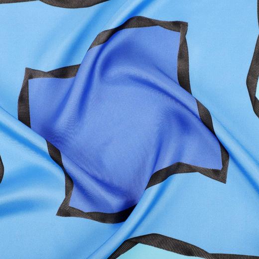 桑蚕丝方巾 KSS1801001 商品图5