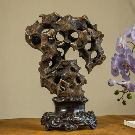 清 太湖石文房赏石（红木座） 商品图4