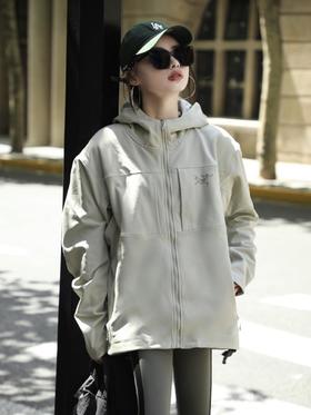 N厂ARCTERYX始祖鸟GAMMAMHOODY纯色保暖软壳连帽透气冲锋衣（MG）