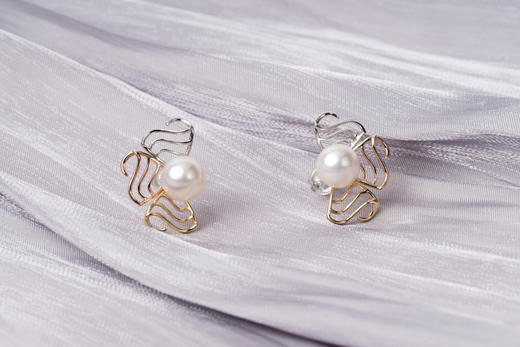「浪」Akoya珍珠14k金耳钉 商品图2