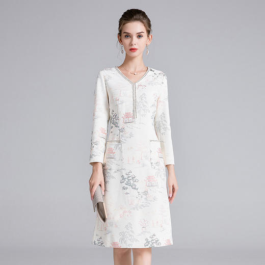 【高货deo】全新升级【铂金会员441/天猫599/差价158】(32645) 洛诗琳秋冬重工刺绣新中式连衣裙2024新款改良国风裙子 商品图2