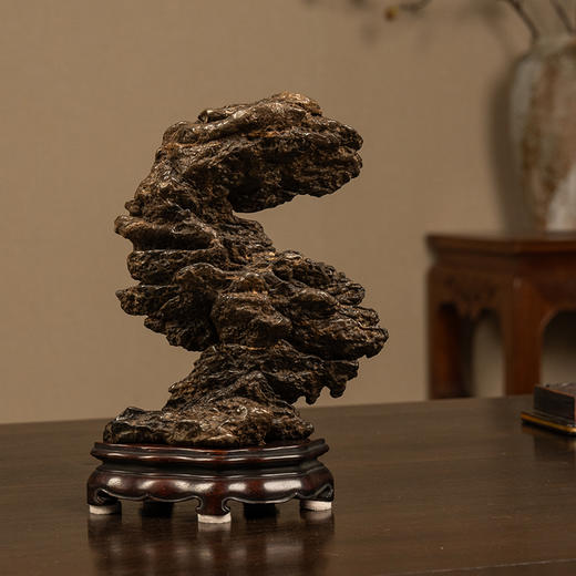 清 英石文房赏石（红木座） 商品图4