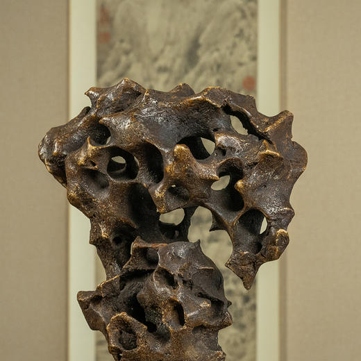 清 太湖石文房赏石（红木座） 商品图1