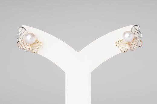「浪」Akoya珍珠14k金耳钉 商品图5