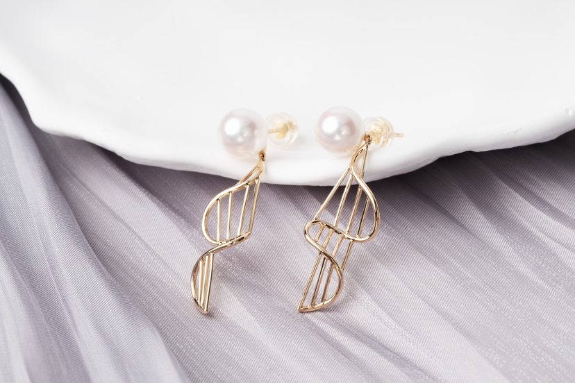 「音乐」 Akoya珍珠14k金耳环