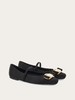 菲拉格慕/FERRAGAMO 新版Vara铭牌芭蕾舞平底鞋 0775092 商品缩略图0