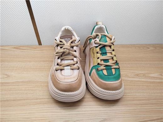 豪行秋冬新款22316128真皮运动休闲低跟女鞋单鞋皮鞋 商品图3