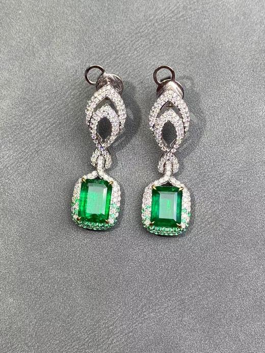 沃顿无油祖母绿耳环 商品图0