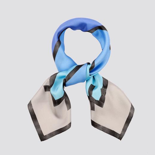 桑蚕丝方巾 KSS1801001 商品图2