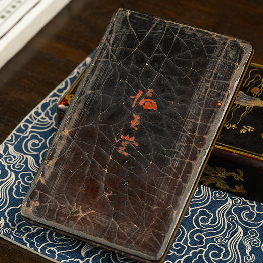 清 黑漆描金“一品当朝”盖盒 商品图3