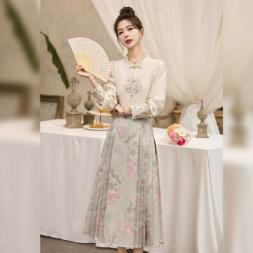 新中式国风春秋新款汉服马面裙两套HR-QIXFS9807 商品图1