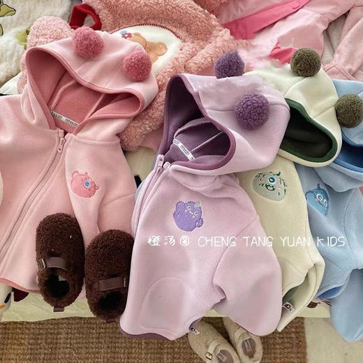 【可爱卡通设计，毛绒材质保暖加厚，男女童均可穿着】童装秋冬季外套 保暖加厚男女童 宝宝可爱卡通连帽开衫 毛绒衣服-QQ 商品图3