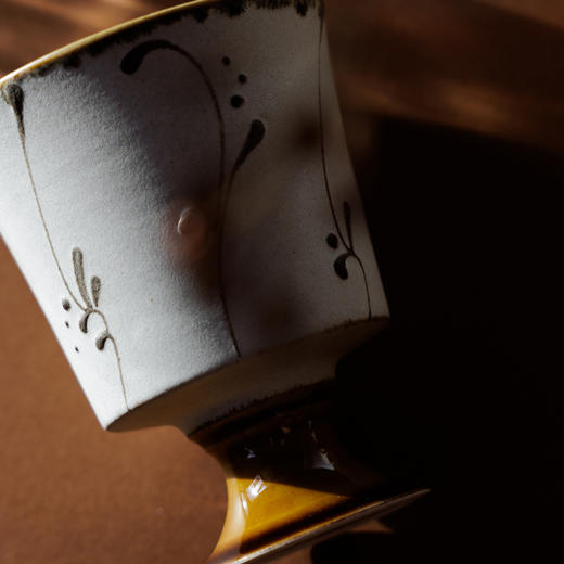 崧 凤慈 琥珀釉系列 高足 手握杯 马克杯 盘 日用 咖啡 茶具 商品图4