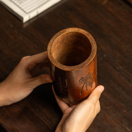 清 竹雕妙笔生花诗文笔筒 商品图2