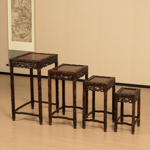 清 红木满工龙纹套几（一套四只） 商品图4