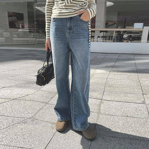 【顺丰包邮】42606 洛诗琳松弛感口袋蝴蝶结复古显瘦直筒牛仔裤704 商品图0