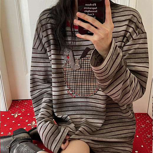 【顺丰包邮】42954 洛诗琳美式复古趣味条纹慵懒感长袖T恤上衣629 商品图1