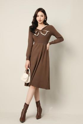 Stay2Weeks 蝴蝶结收腰针织连衣裙 17352