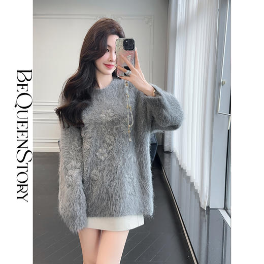 余潇潇【盛开繁花】秋冬慵懒感羊驼毛纱线混纺宽松百搭圆领毛衣 商品图4