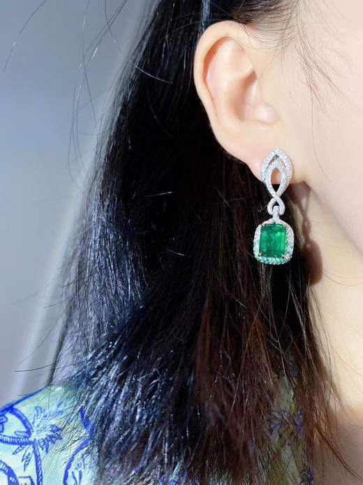 沃顿无油祖母绿耳环 商品图2