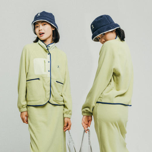 【品牌直发】ACMEITEM爱棵米 情侣户外防泼水休闲外套连帽可调节夹克上衣男女GAF3210858E 商品图2