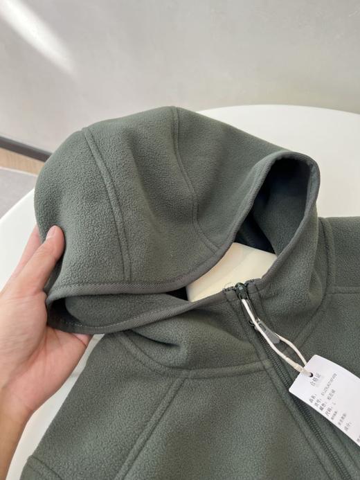 新增！抢完无补！出口欧洲订单！官网💰1200+【情侣款户外重磅双面摇粒绒外套 连帽/立领】✅360°循环保暖！航空级除静电材质✅自发热功能，保暖效果增强2倍 ✅3D立体裁剪，上身不塌有风骨！ 商品图10