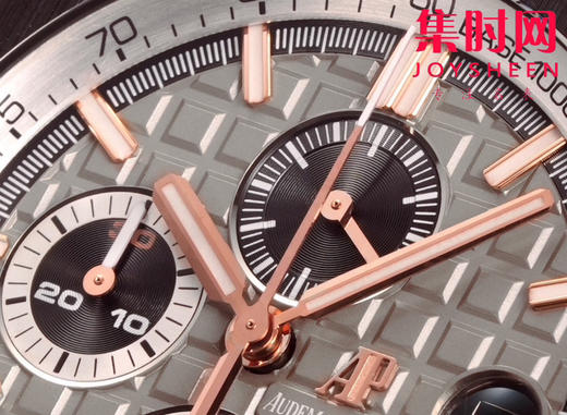 AP爱彼 TK皇家橡树离岸型系列26400/26238/26470/15706 正式登场 皇家橡树间金黑 男士腕表 商品图4