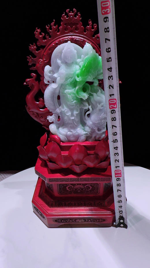 620458翡翠摆件【观音】 商品图1