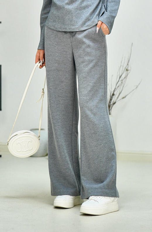 M1臣禾慕斯裤 松紧腰休闲裤【黑科技面料 中间层含羽绒羽毛】JZ244060175 商品图4