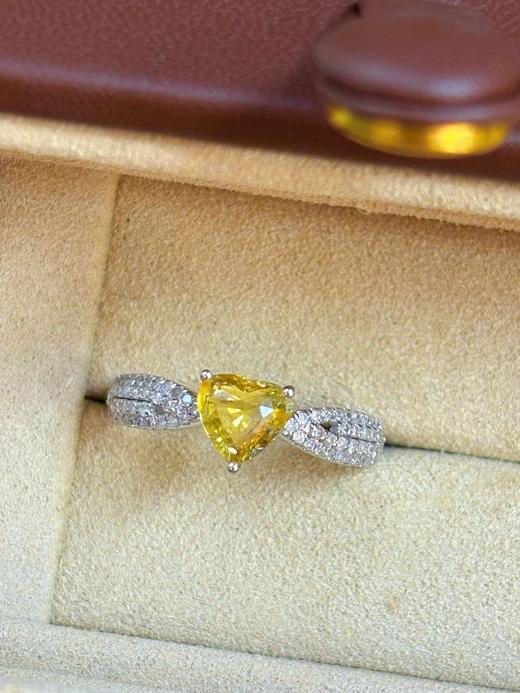 1.22ct 心形黄蓝宝石戒指 商品图1