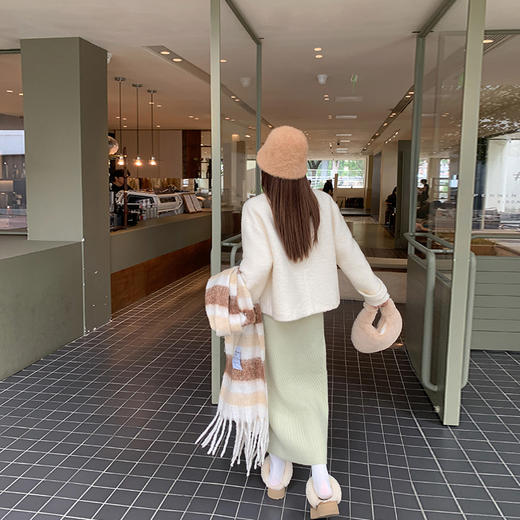 <曾小咸推荐>【149元任选2件】现货！休闲百搭毛织半身裙 商品图4