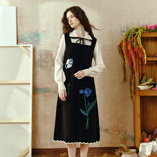 两三事梵高文艺呢喃鸢语2024秋季新款毛巾绣无袖背心裙毛织连衣裙 商品图1