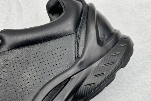 ECCO爱步户外运动鞋休闲鞋 商品图4