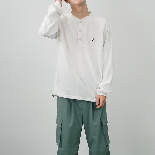 【福利活动-品牌直发】ACMEITEM爱棵米 户外情侣方格抓绒针织衫肌理感柔软圆领套头上衣GAF3340322E 商品图3