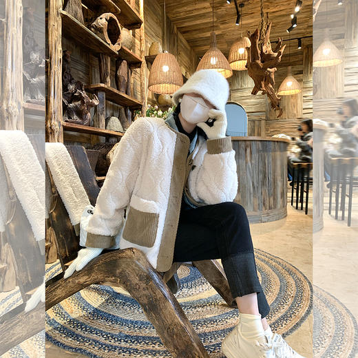 <曾小咸推荐>韩版撞色拼接羊羔毛外套围脖 商品图2