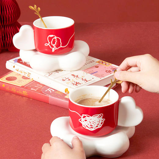 【慢慢相遇对杯】可爱杯子情侣套装送礼家用慢慢相遇云朵咖啡杯结婚婚庆 商品图3