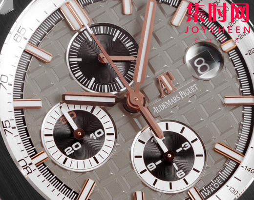 AP爱彼 TK皇家橡树离岸型系列26400/26238/26470/15706 正式登场 皇家橡树间金黑 男士腕表 商品图3