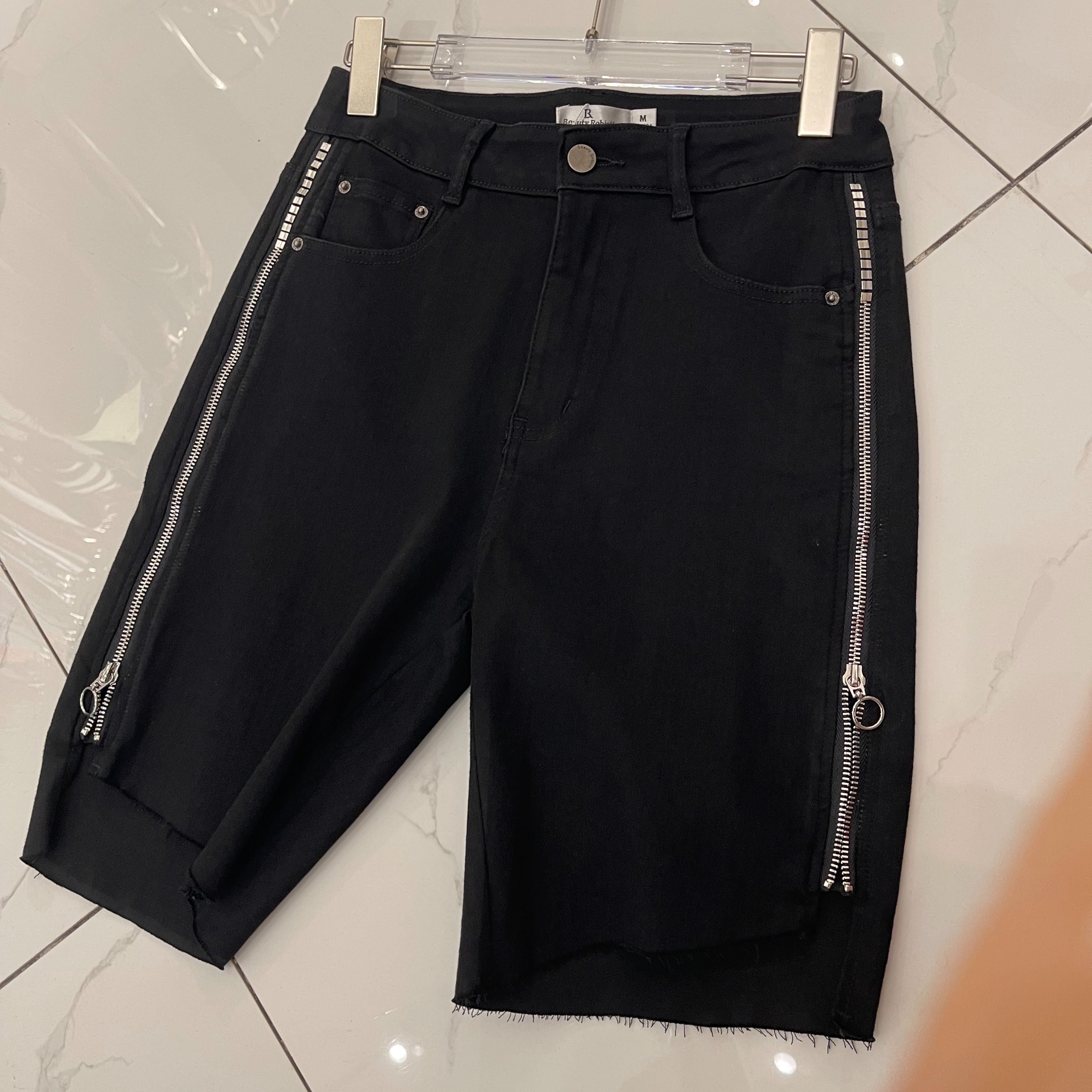 WS一粒扣双侧拉链牛仔短裤40602（黑） 夏季 342170250321